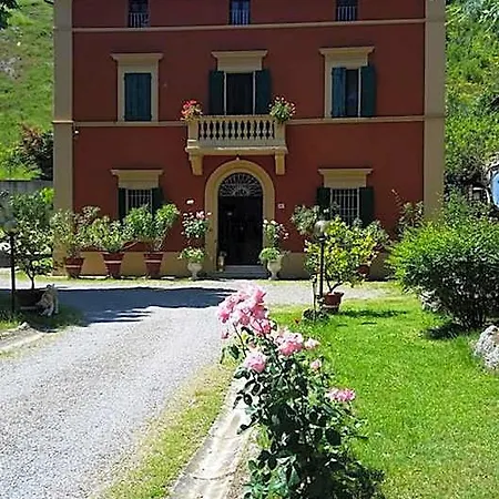 Storica Calderino 住宿加早餐酒店 Monte San Pietro