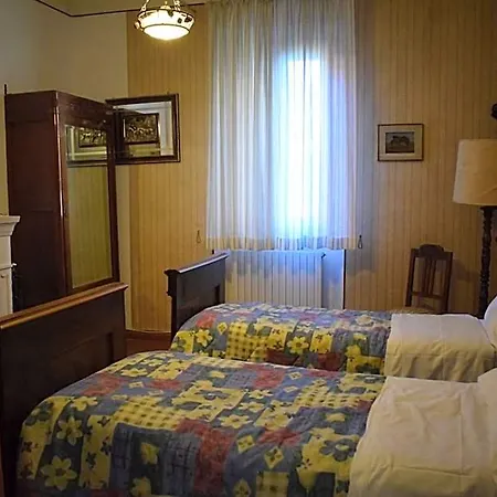 Storica Calderino Bed & Breakfast *