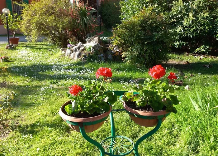 Storica Calderino Bed & Breakfast