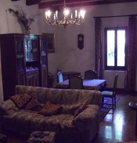 Storica Calderino Bed and Breakfast